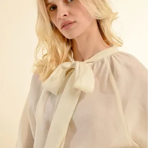 MOLLY BRACKEN PUSSY COLLAR BLOUSE