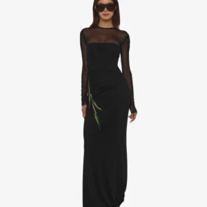 Alma Sanchez Long dress in tulle and rhinestone decoration