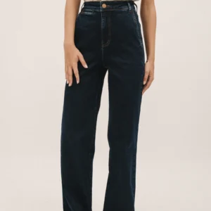 Clarence Chino Denim – High-Rise Straight Fit Jeans for Effortless Everyday Style | Edward Jeans