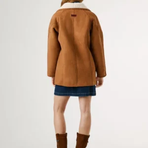 Alternative view of Pepe Jeans Borg Lined Faux-Shearling Coat Camel – Cozy Short Winter Jacket | Premium Urban Outerwear