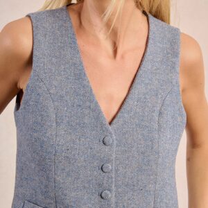 Alternative view of Molly Bracken Woollen Vest – Μάλλινο Γιλέκο σε Κομψή Γραμμή | Ζεστό & Chic Layering για Γυναίκες – Ελλάδα
