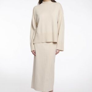 Britt Μπεζ Ζιβάγκο Πλεκτό – Κομψό Minimal Knit για Κάθε Μέρα